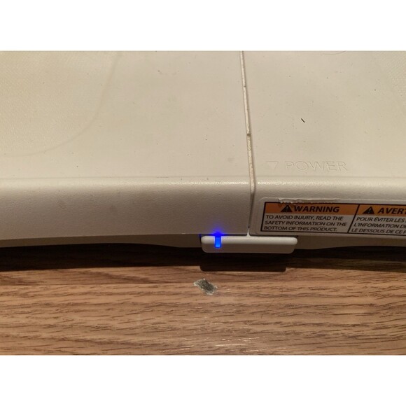 Wii Remotes, Wii Fit Balance Board, Nunchucks, Charging Dock & More Lot - Picture 3 of 8